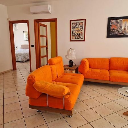 Officium Su Piazzetta Apartment Turin Exterior photo